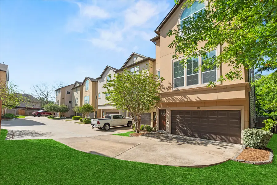 870 Fisher Street, Houston, TX 77018 - #2