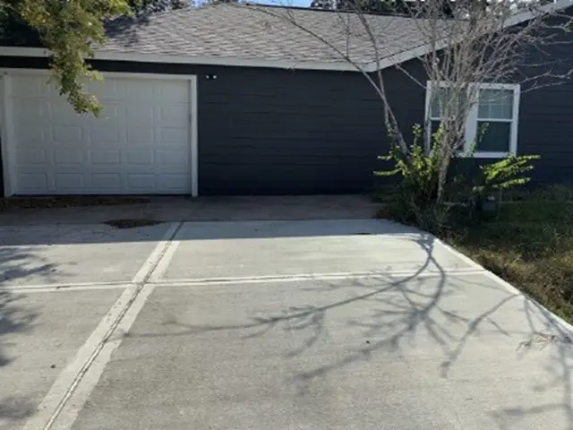 104 Mesquite Street, Louise, TX 77455 - #2