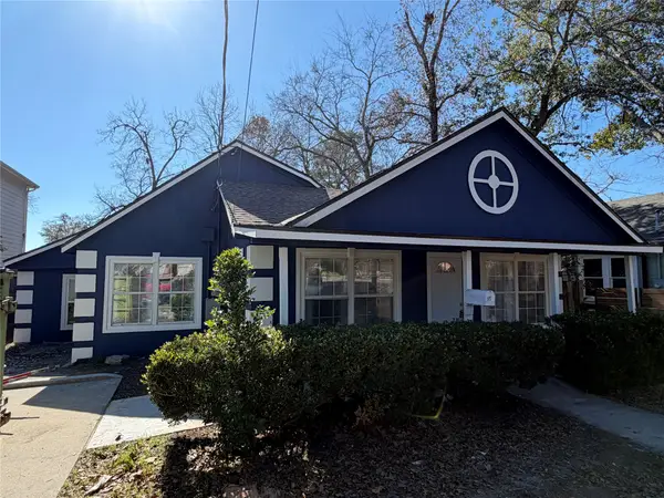 915 W Lewis Street, Conroe, TX 77301