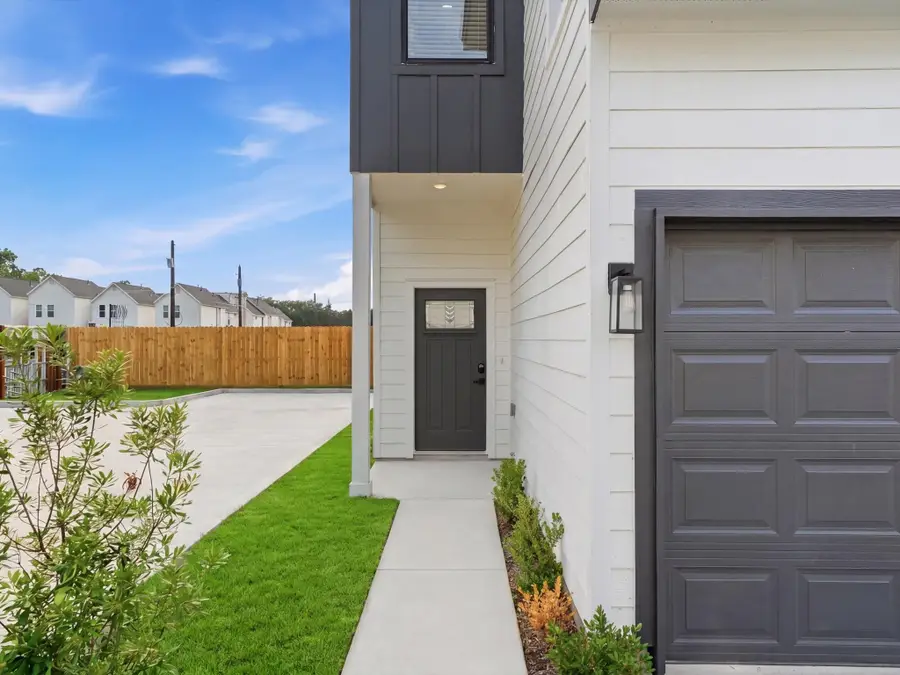 864 Rachel Street #C, Houston, TX 77091 - #3