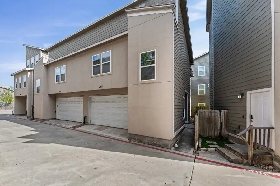 254 N Lenox Street, Houston, TX 77011 - #2