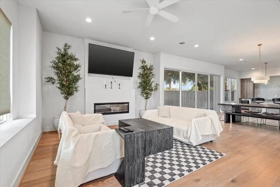 5203 Texas Street, Houston, TX 77011 - Image #2