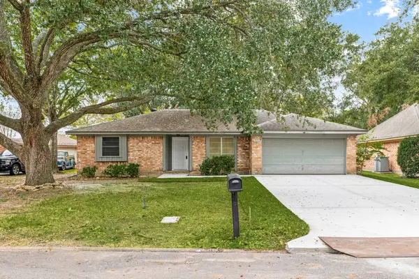 1806 Cedar Drive, Richmond, TX 77469