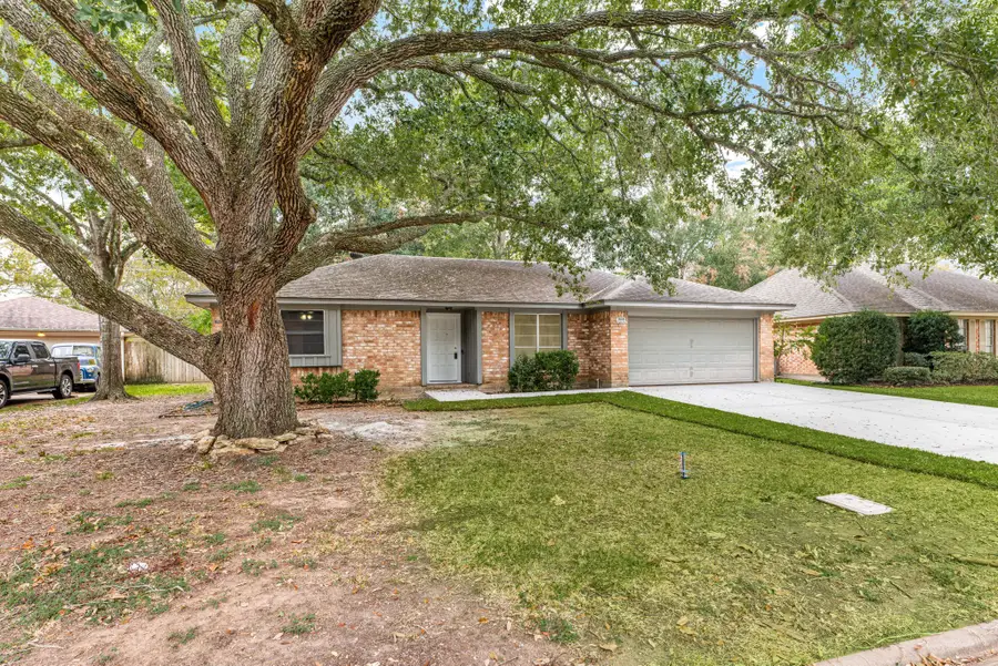 1806 Cedar Drive, Richmond, TX 77469 - Image #2