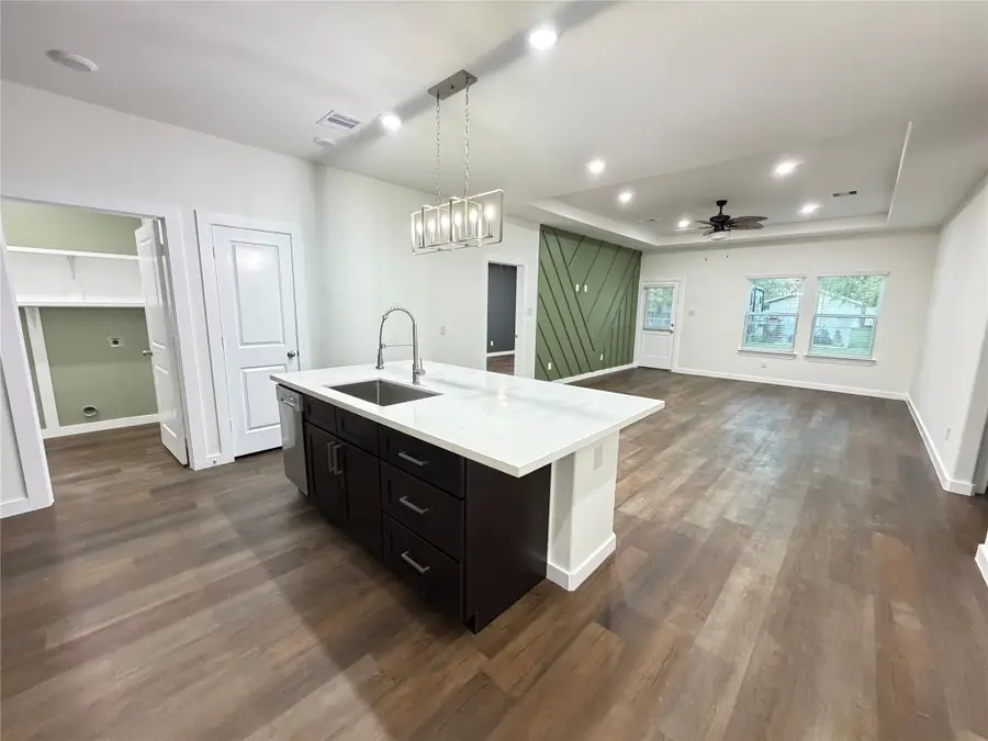 527 Autumn Lane, Livingston, TX 77351 - Image #3