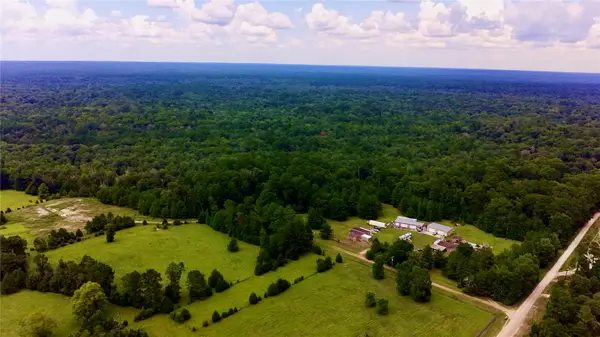 160 Kennedy Drive, Livingston, TX 77351