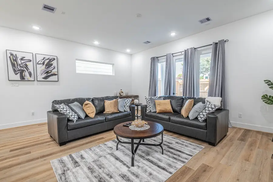 3507 Ennis Street, Houston, TX 77004 - #2