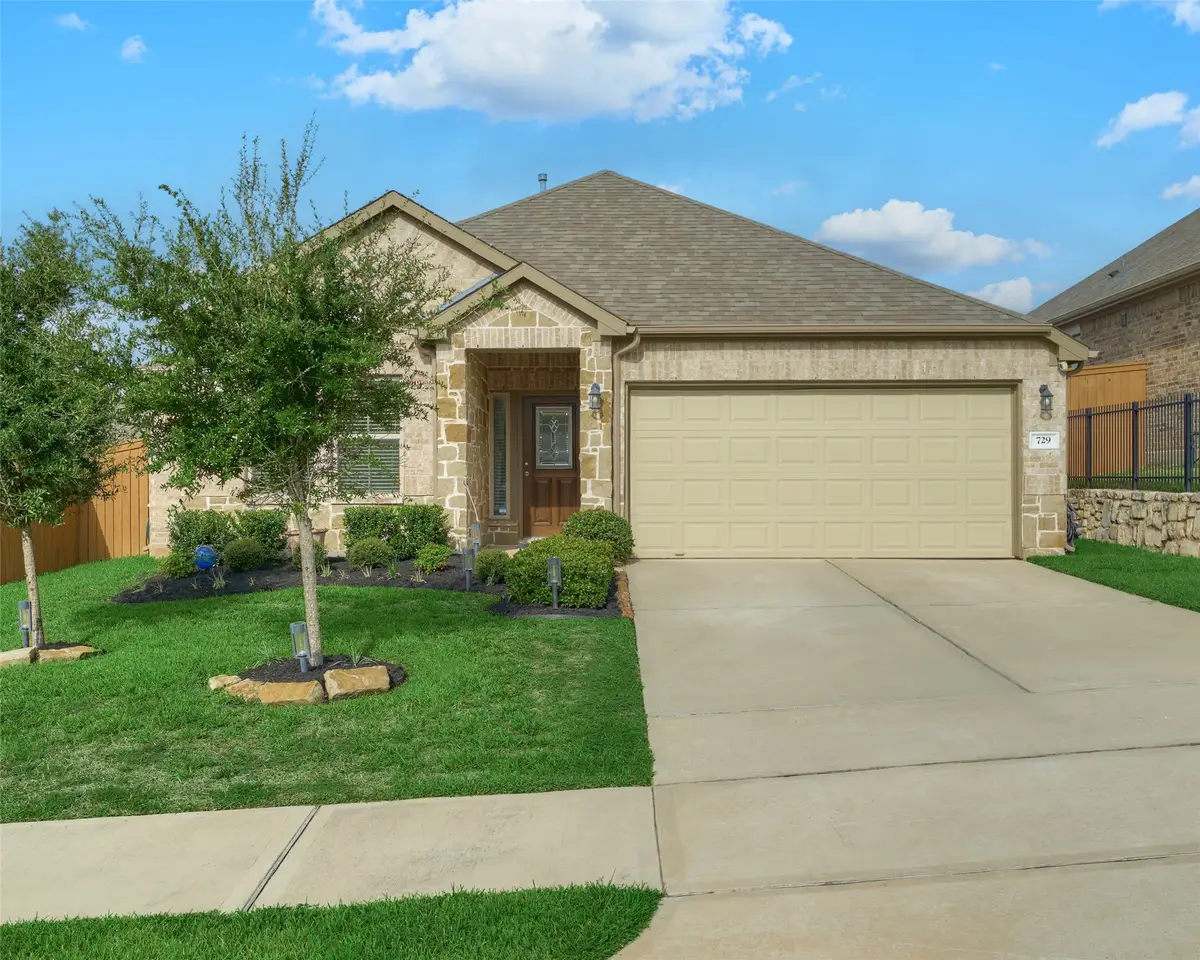729 Yellow Birch Lane, Conroe, TX 77304 - #1
