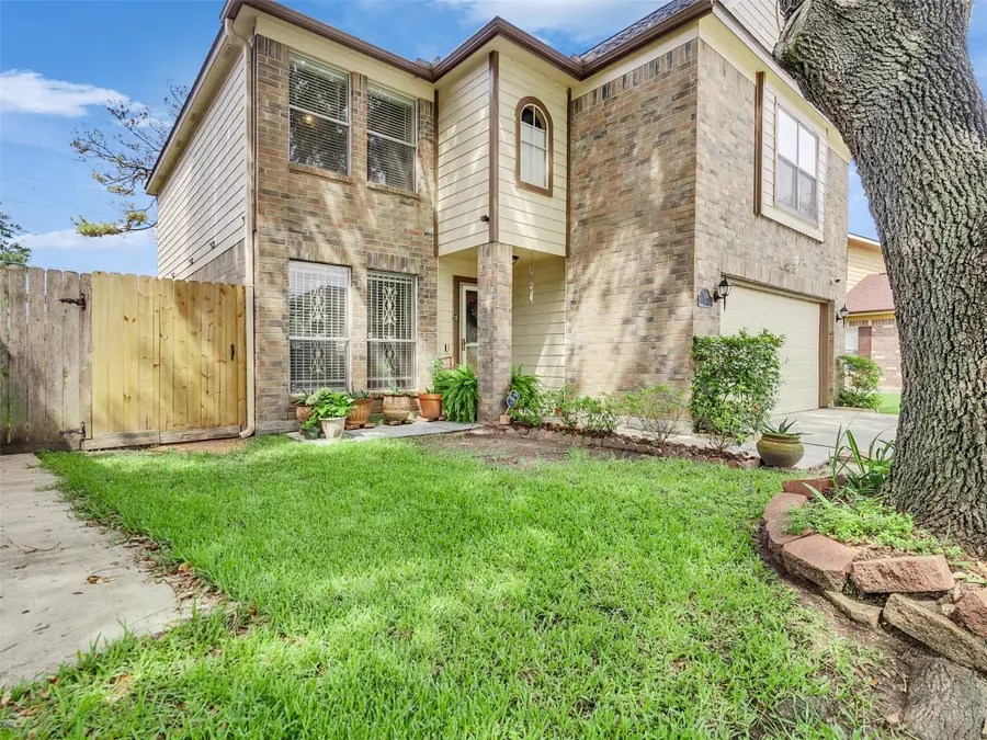 10811 Meadow Walk Lane, Houston, TX 77067 - #2