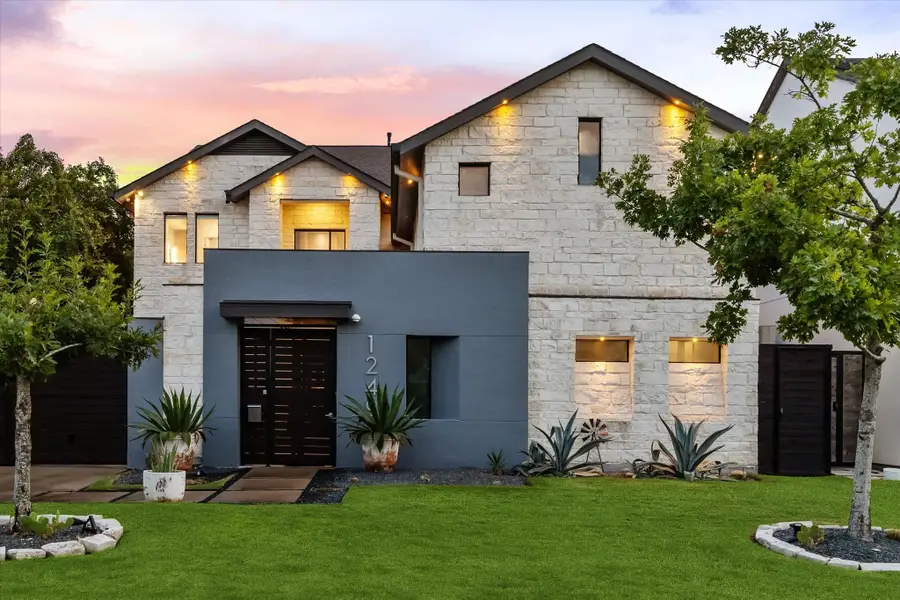 1249 Chippendale Road, Houston, TX 77018 - Image #2