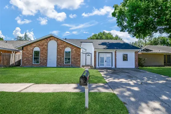 7203 Santa Rita Drive, Houston, TX 77083