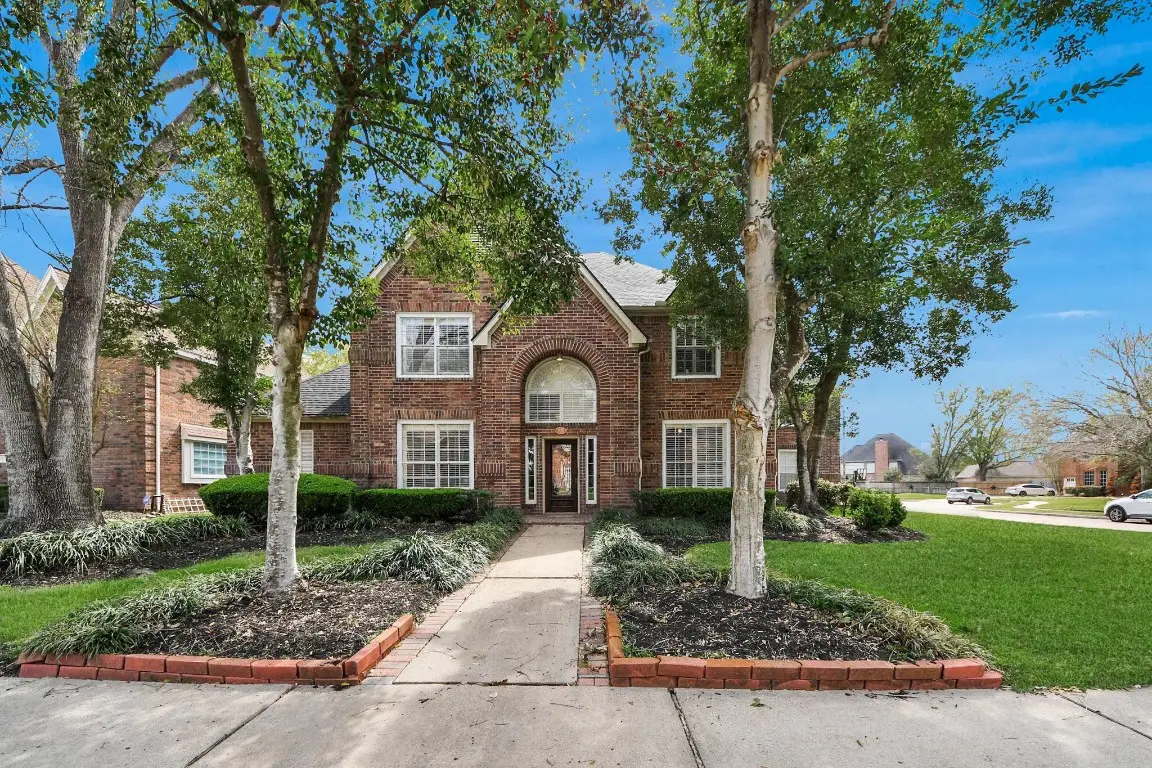 2015 Pecan Trail Drive, Richmond, TX 77406 - #1