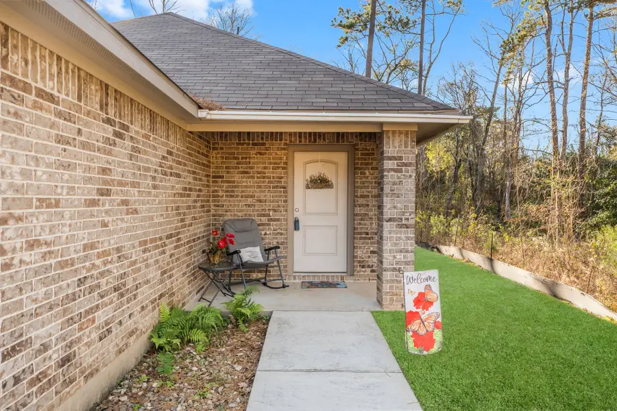 15120 Arrowhead Loop E, Willis, TX 77378 - Image #3