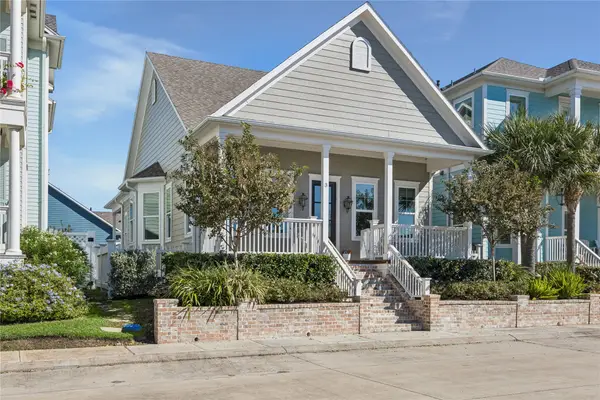 3 Mariner Pass, Galveston, TX 77554