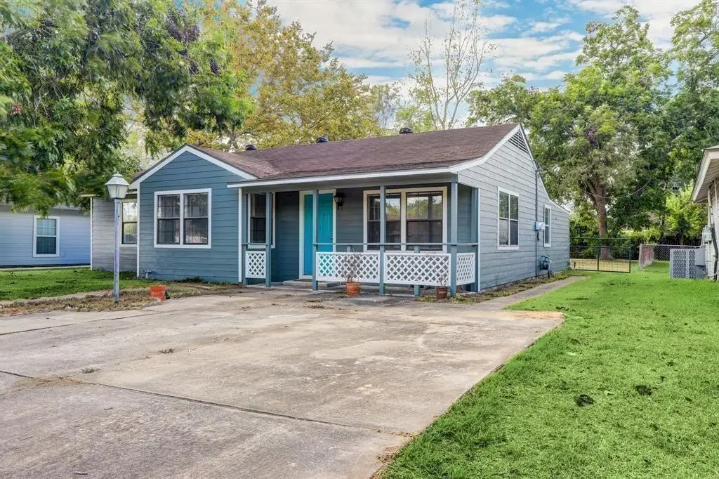 1236 San Felipe Street, Angleton, TX 77515 - #1
