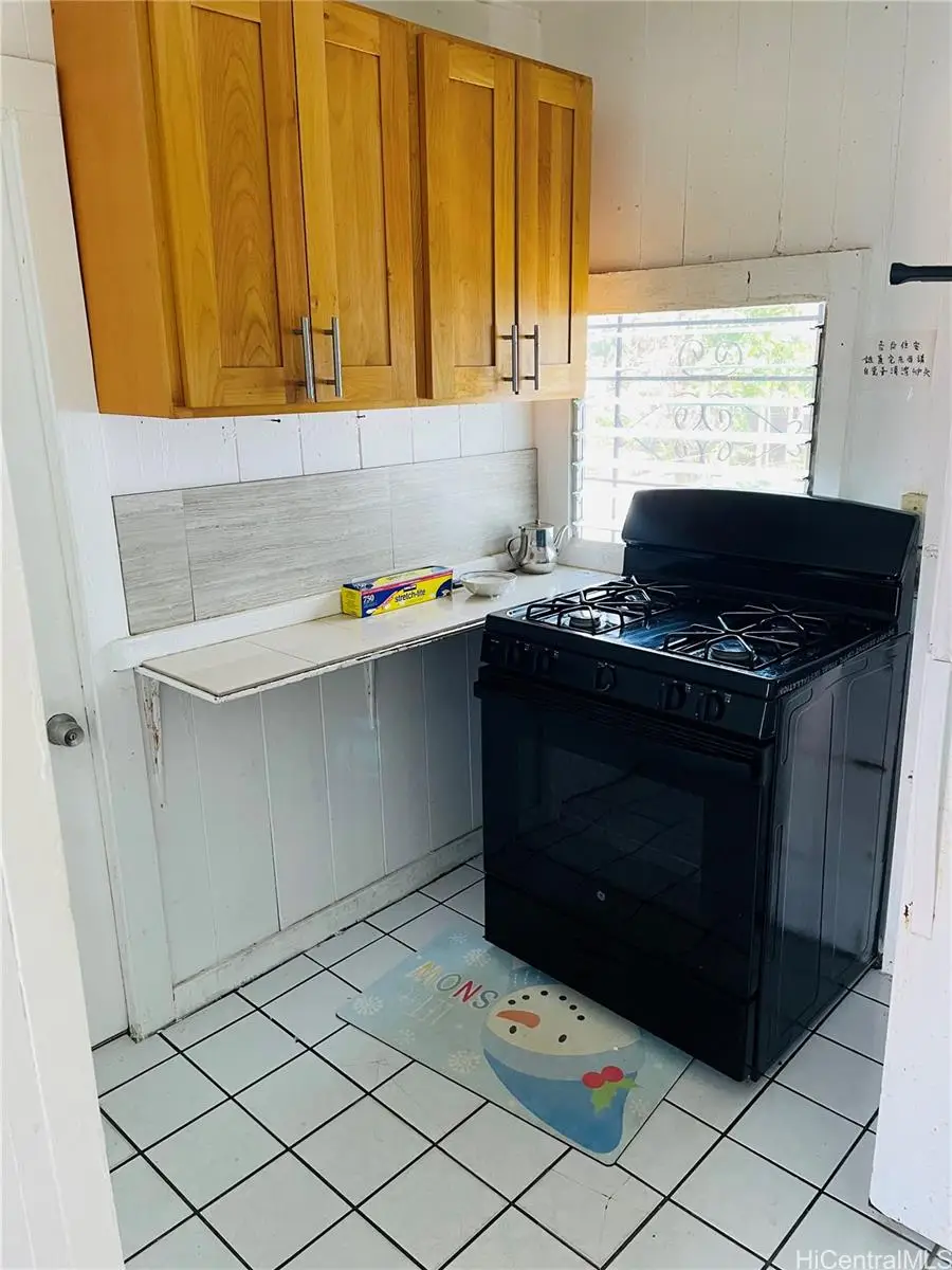 37 Kauila Street #A, Honolulu, HI 96813 - #3