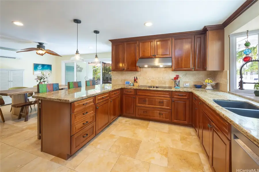 409 Wanaao Road, Kailua, HI 96734 - Image #3