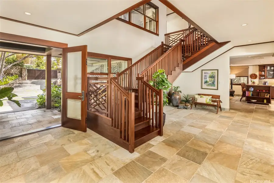 218 Kaalawai Place, Honolulu, HI 96816 - #3