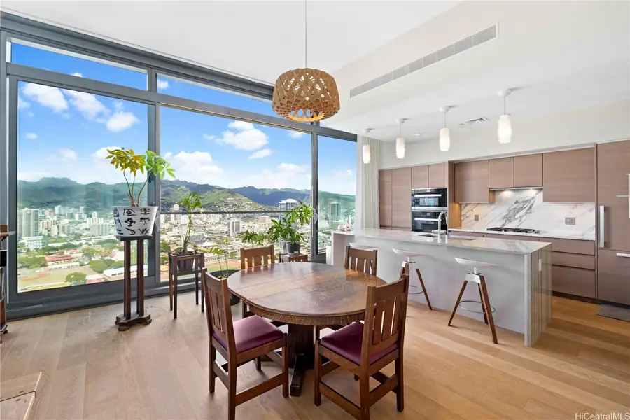 1108 Auahi Street #3705, Honolulu, HI 96814 - #3