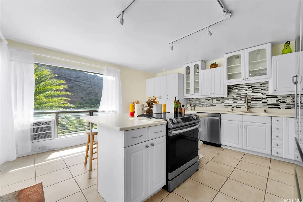 1090 Kumukumu Street #C, Honolulu, HI 96825 - Image #1