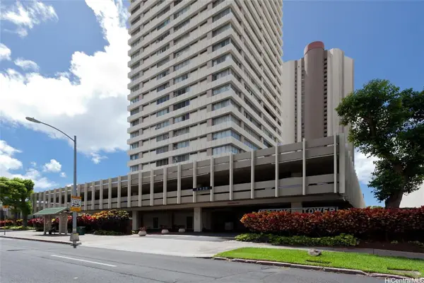 2525 Date Street #3706, Honolulu, HI 96826