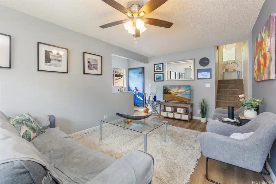 2532 Akepa Street, Pearl City, HI 96782 - Image #2