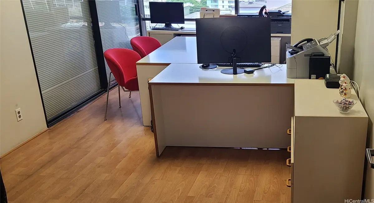 1188 Bishop Street #1010, Honolulu, HI 96813 - Image #1