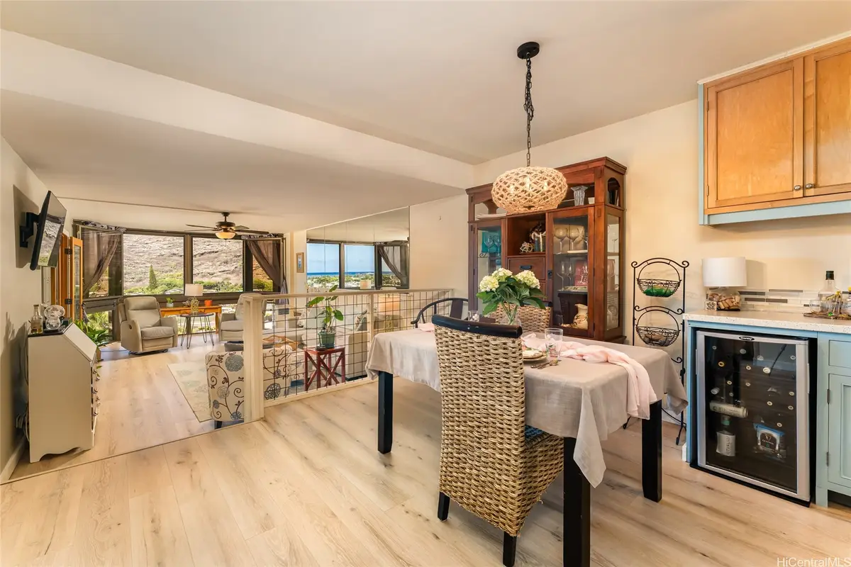 501 Hahaione Street #1/9J, Honolulu, HI 96825 - Image #1