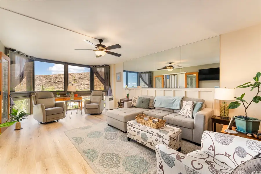 501 Hahaione Street #1/9J, Honolulu, HI 96825 - Image #2