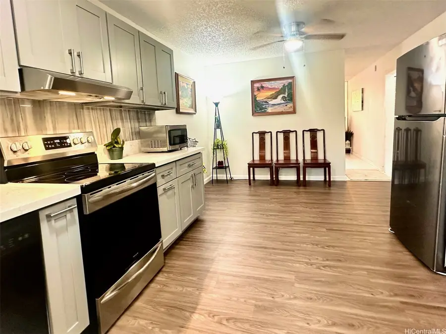 521 Pepeekeo Street #8, Honolulu, HI 96825 - Image #2