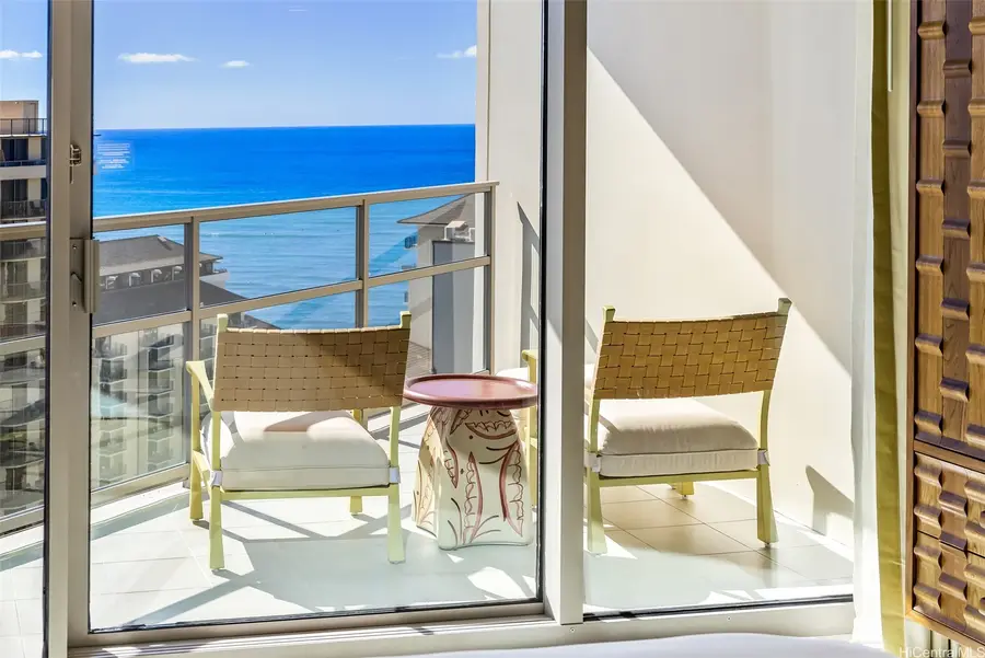 223 Saratoga Road #2106, Honolulu, HI 96815 - #3