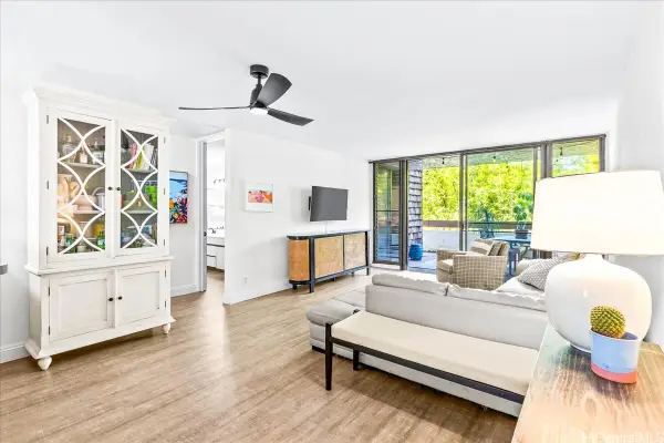 1015 Aoloa Place #250, Kailua, HI 96734