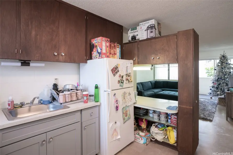 2636 Maunawai Place, Honolulu, HI 96826 - Image #3