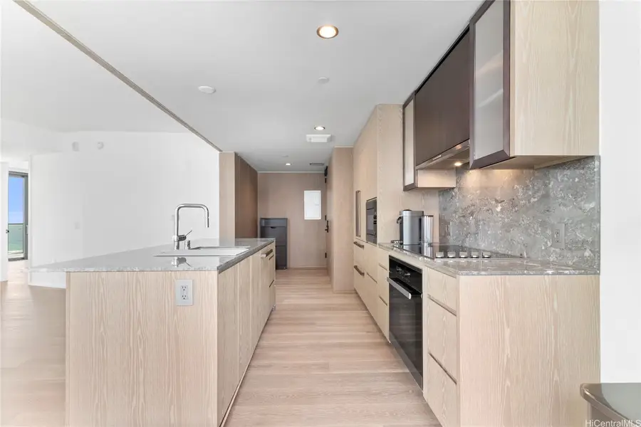 1000 Auahi Street #2110, Honolulu, HI 96814 - Image #3