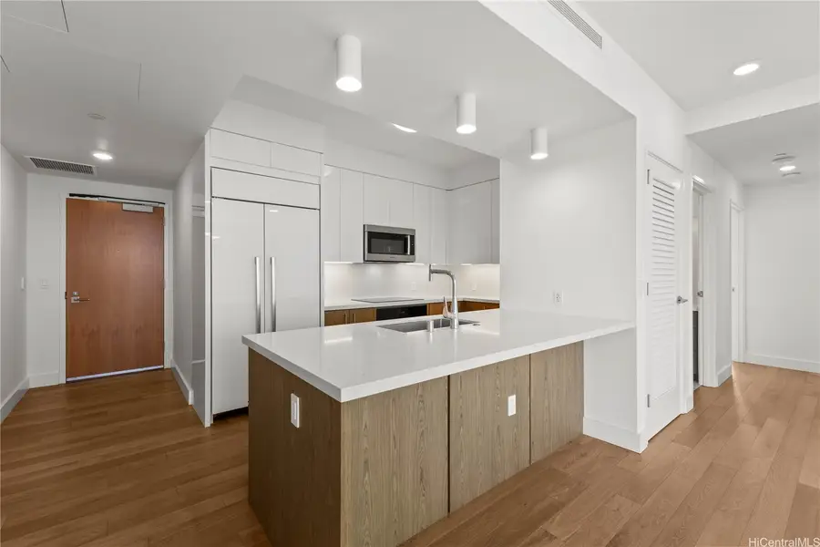 629 Keeaumoku Street #3711, Honolulu, HI 96814 - #3