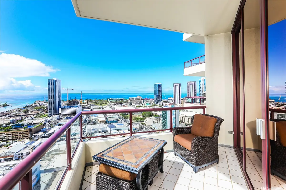 725 Kapiolani Boulevard #2601, Honolulu, HI 96813 - Image #1