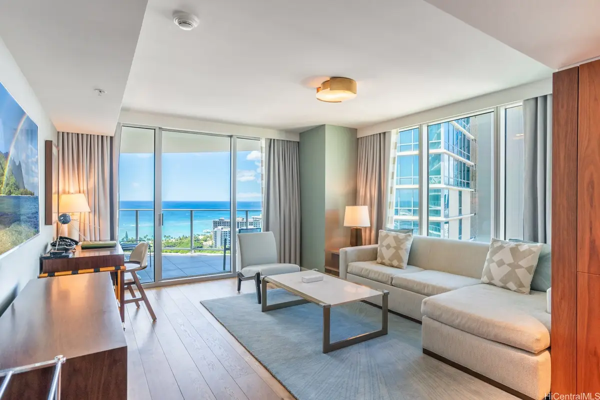 2139 Kuhio Avenue #D3201, Honolulu, HI 96815 - Image #1