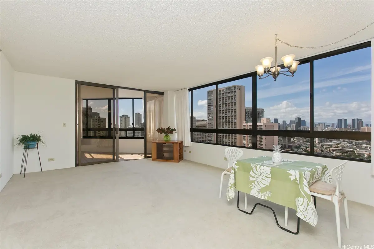 2499 Kapiolani Boulevard #2008, Honolulu, HI 96826 - Image #1