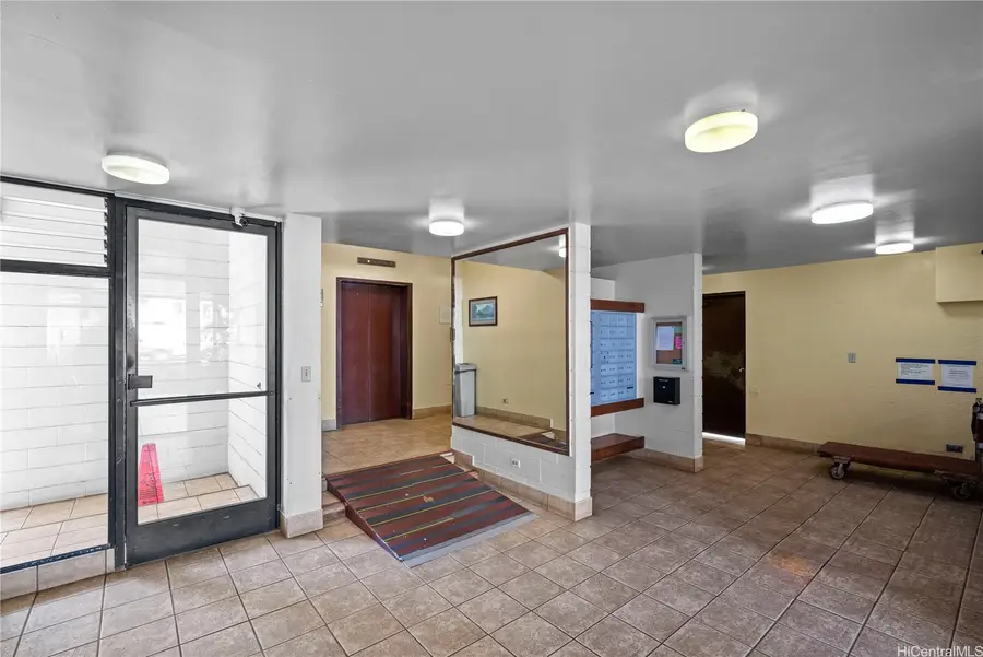 46-270 Kahuhipa Street #A419, Kaneohe, HI 96744 - Image #3