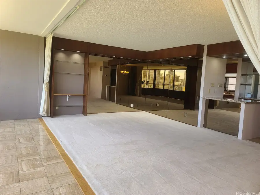 1910 Ala Moana Boulevard #18C, Honolulu, HI 96815 - #2