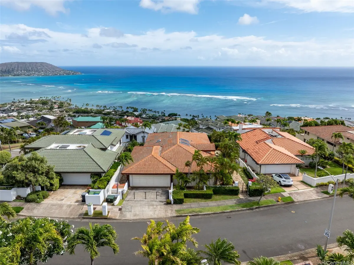 167 Maono Place, Honolulu, HI 96821 - Image #1