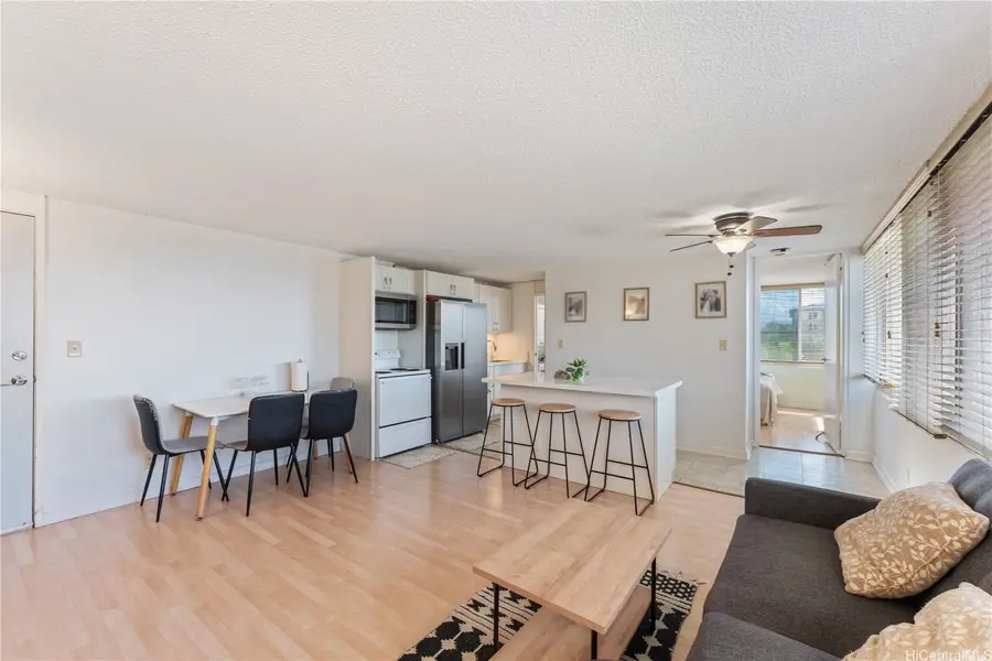 1060 Kamehameha Highway #303B, Pearl City, HI 96782 - Image #3