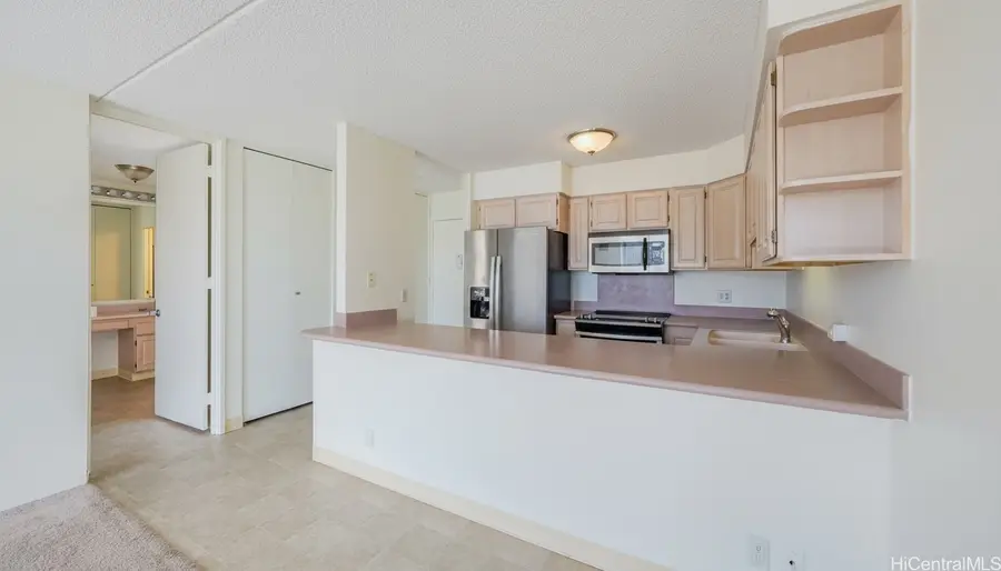 400 Hobron Lane #2411, Honolulu, HI 96815 - Image #3