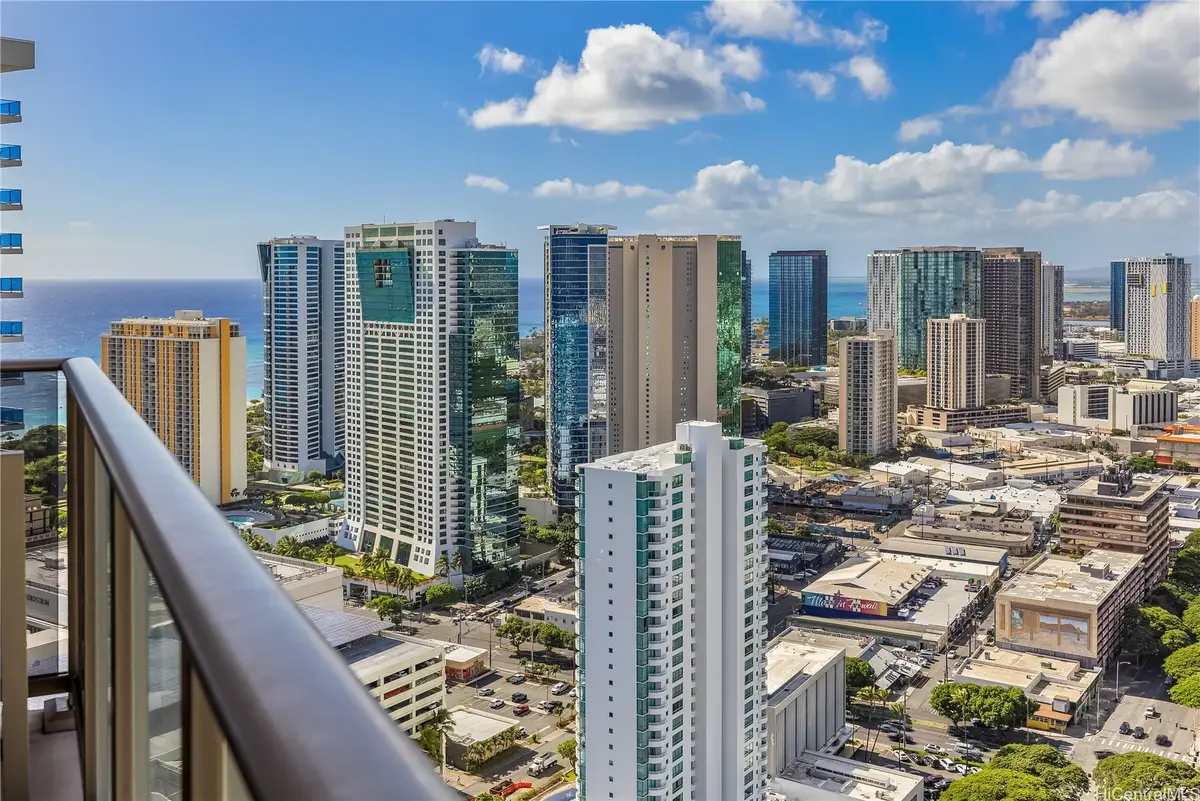 1388 Kapiolani Boulevard #3906, Honolulu, HI 96814 - Image #1