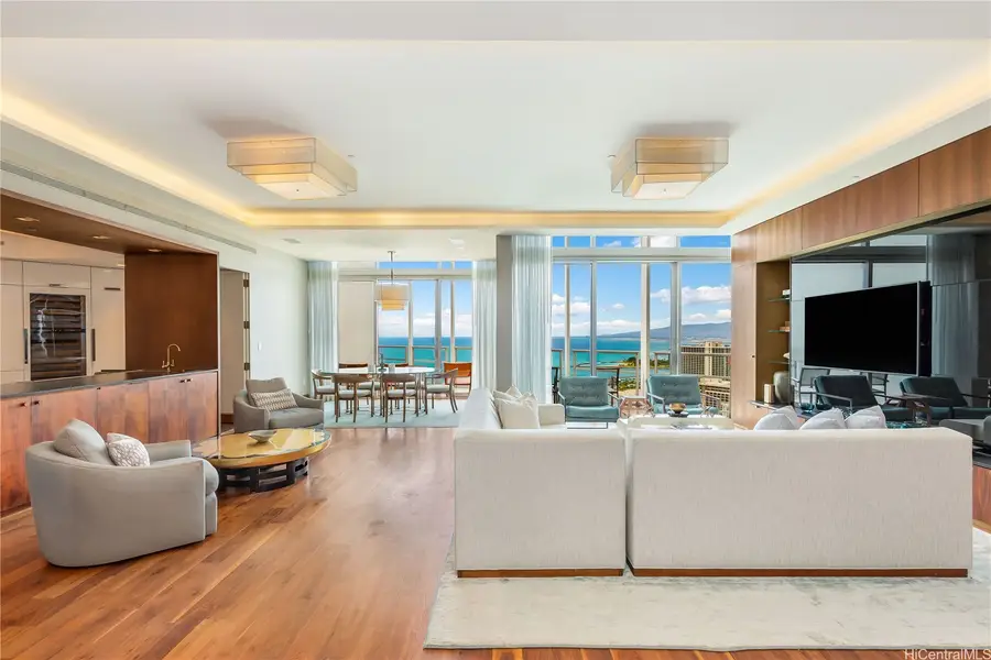 223 Saratoga Road #PHD, Honolulu, HI 96815 - Image #3