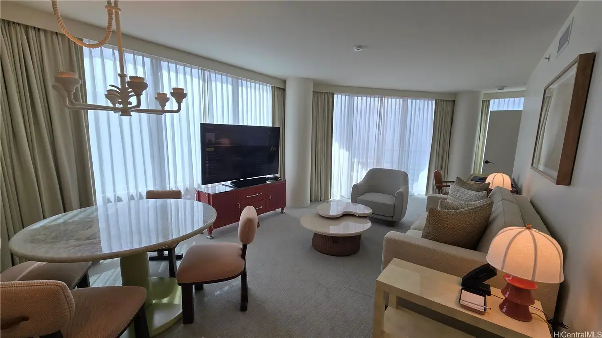 223 Saratoga Road #1422, Honolulu, HI 96815 - Image #1