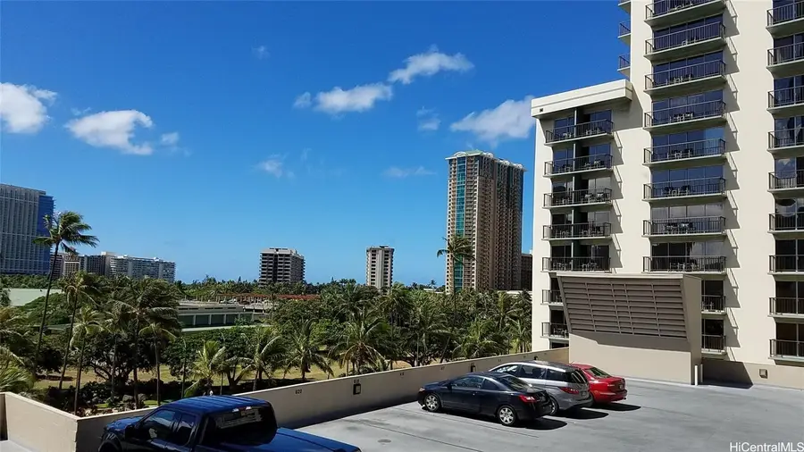 1925 Kalakaua Avenue #703, Honolulu, HI 96815 - Image #3