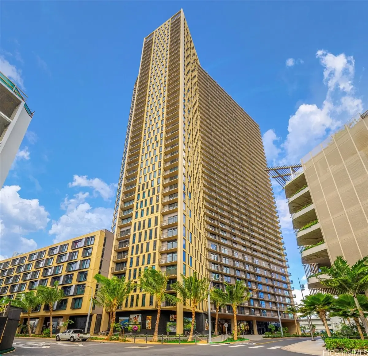 987 Queen Street #223, Honolulu, HI 96814 - Image #1