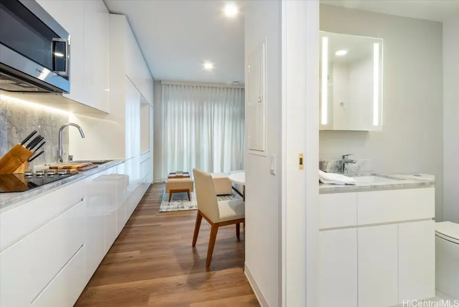 987 Queen Street #223, Honolulu, HI 96814 - Image #3
