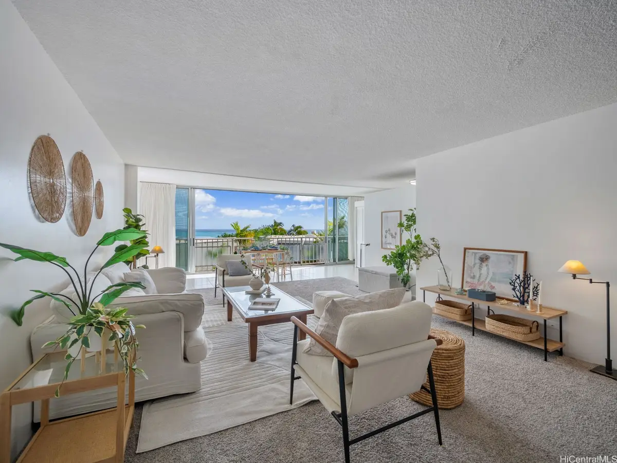 2801 Coconut Avenue #3E, Honolulu, HI 96815 - Image #1